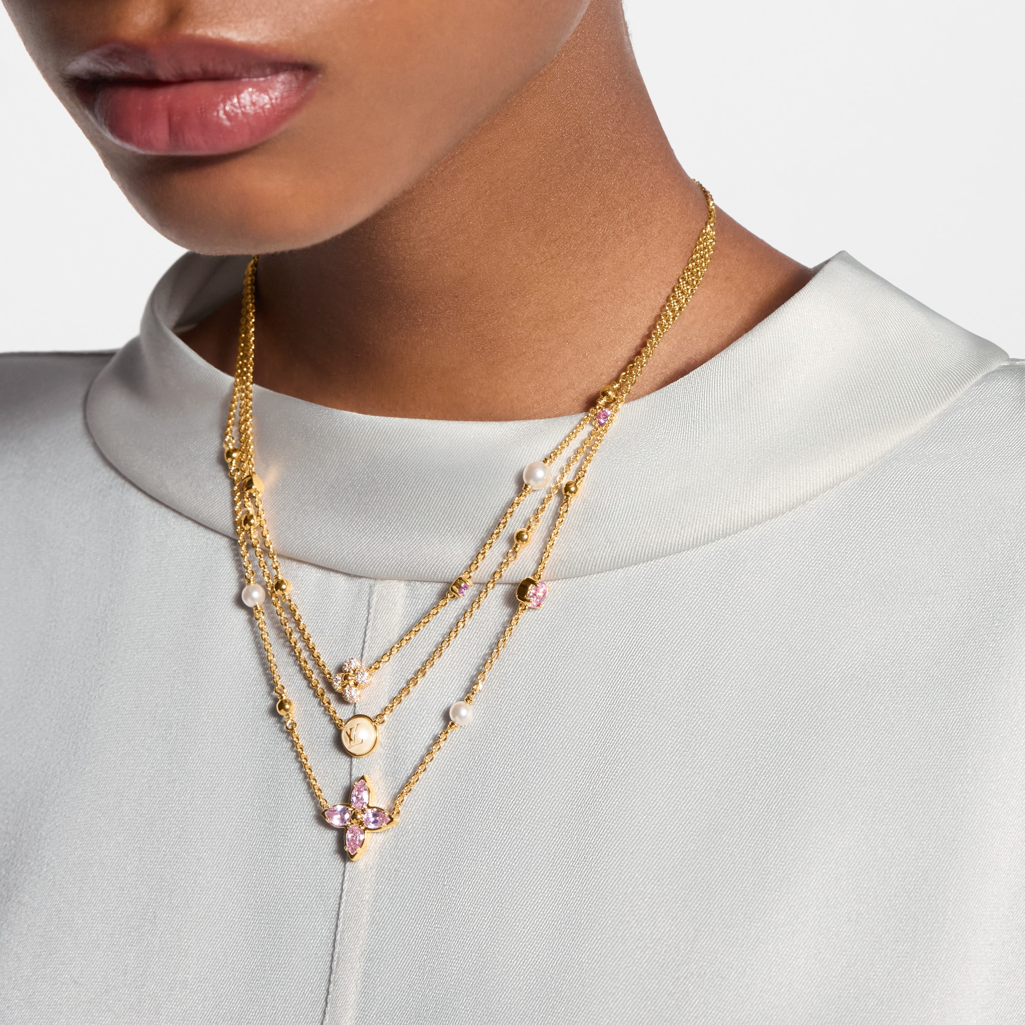 LV Blooming Symphony Necklace S00 - Fashion Jewellery | LOUIS VUITTON